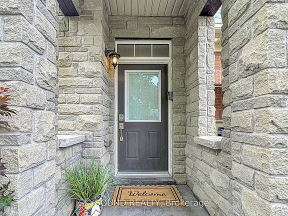 4th image of 1455 Haws Cres