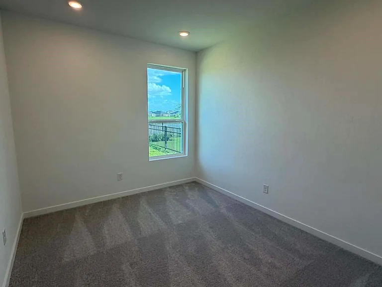 27451 Sunterra Village Dr — Photo 19
