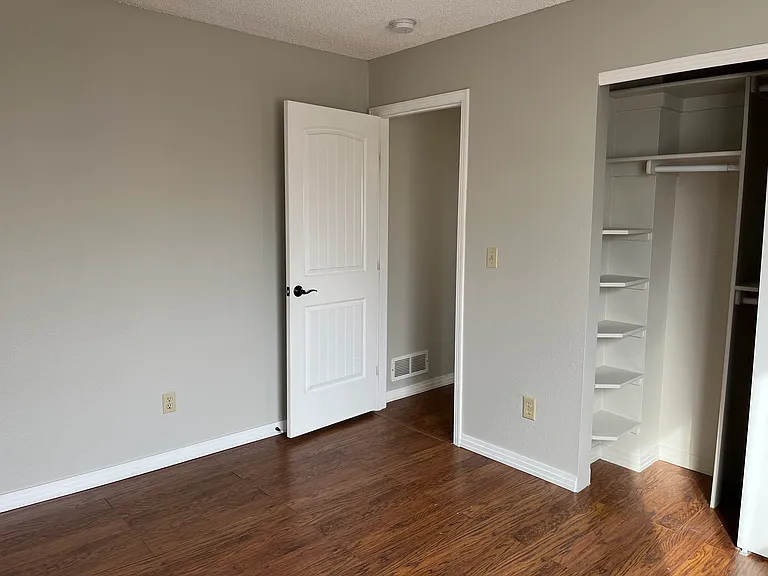 13126 Alcott Pl — Photo 9