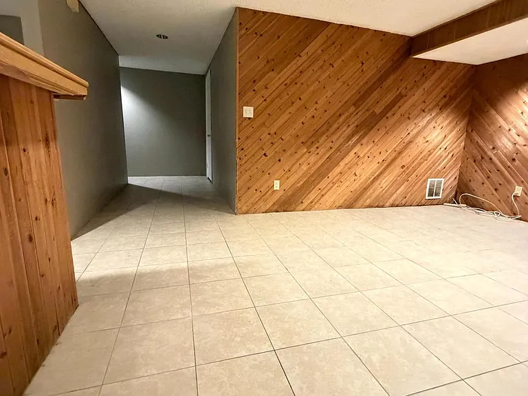 4621 Langston Dr — Photo 19
