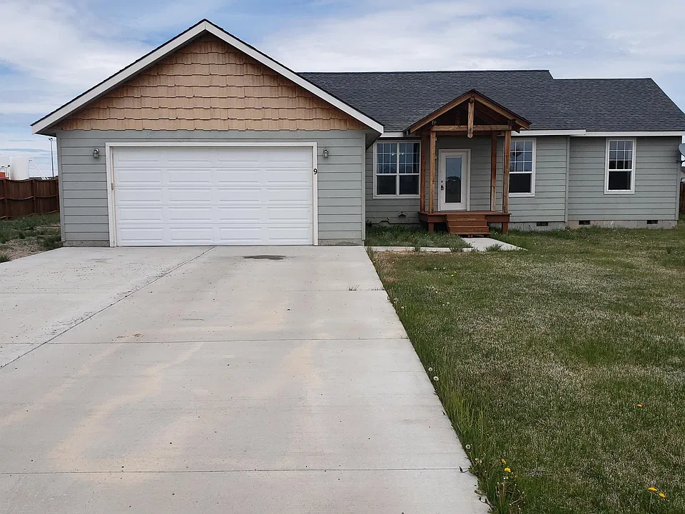17 Osterhout Dr