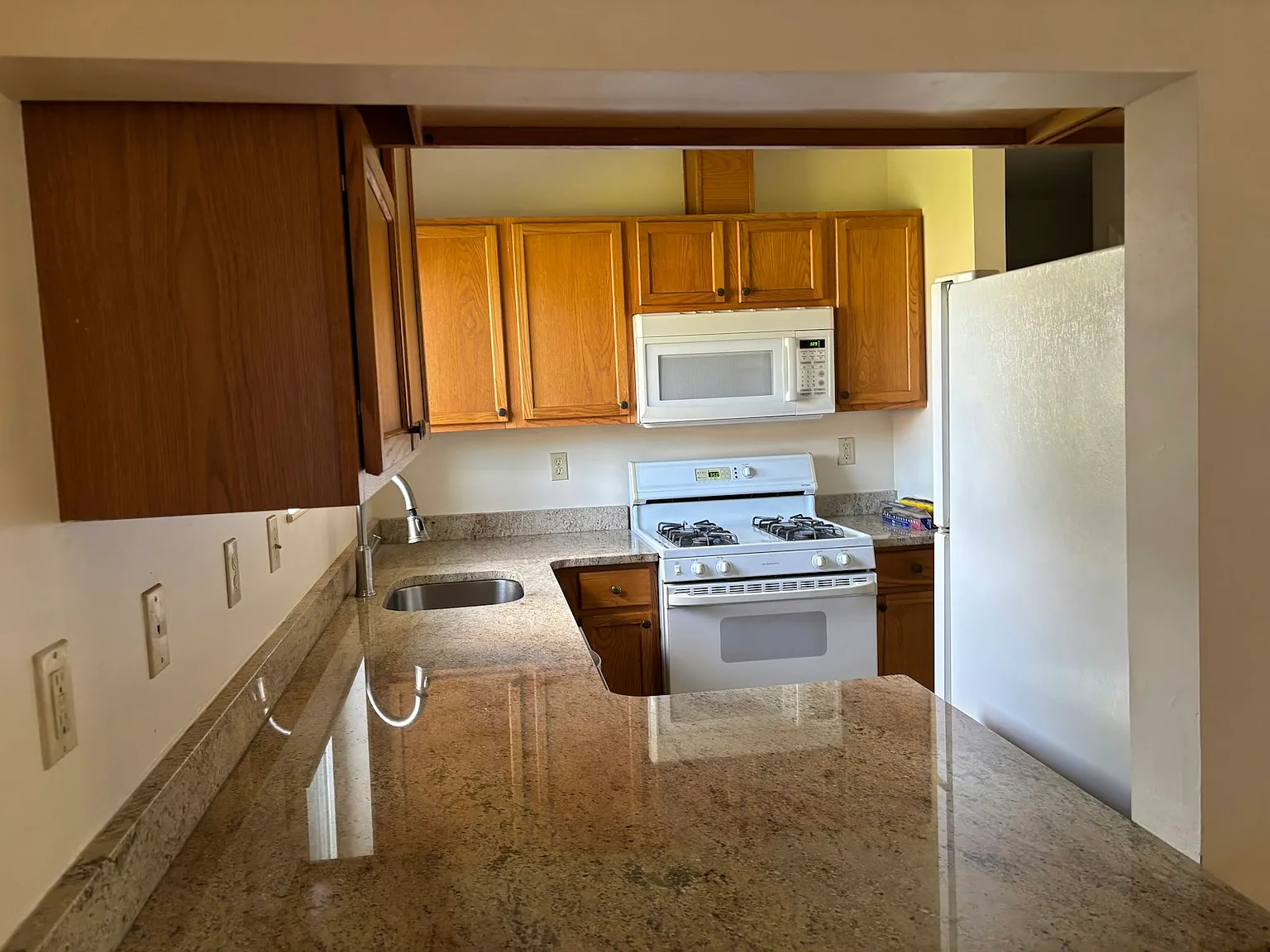 108 Glen Combe Circle, Unit 108 — Photo 4