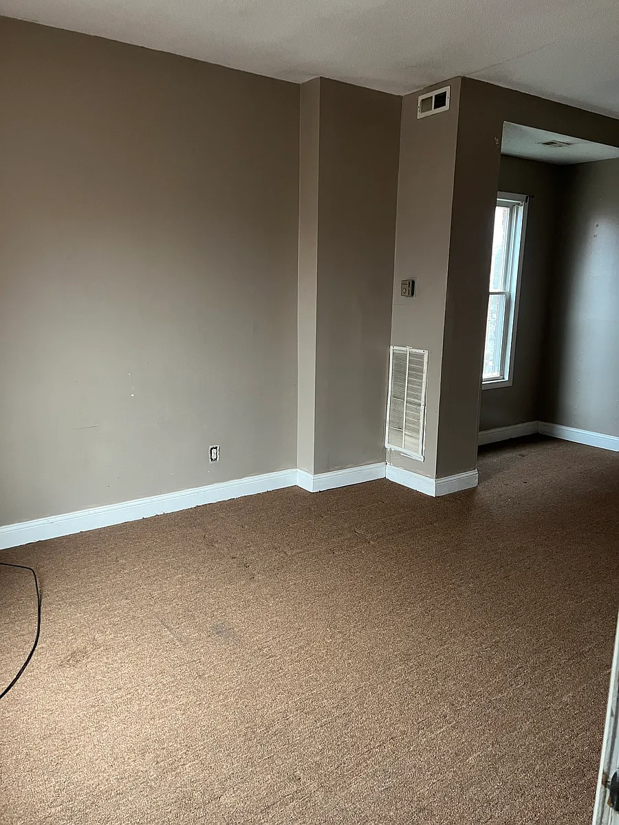 Building Photo - 51 Seyms St #1E