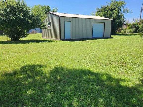 4th image of 107 Wichita Dr