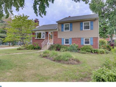 1604 Holmes Ave, Prospect Park, PA, 19076