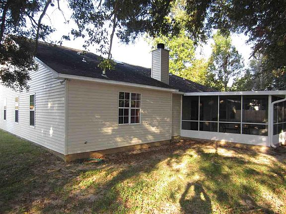 3rd image of 2764 Belle Meadow Ct