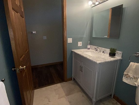 4th image of 2915 S Briarwood Dr