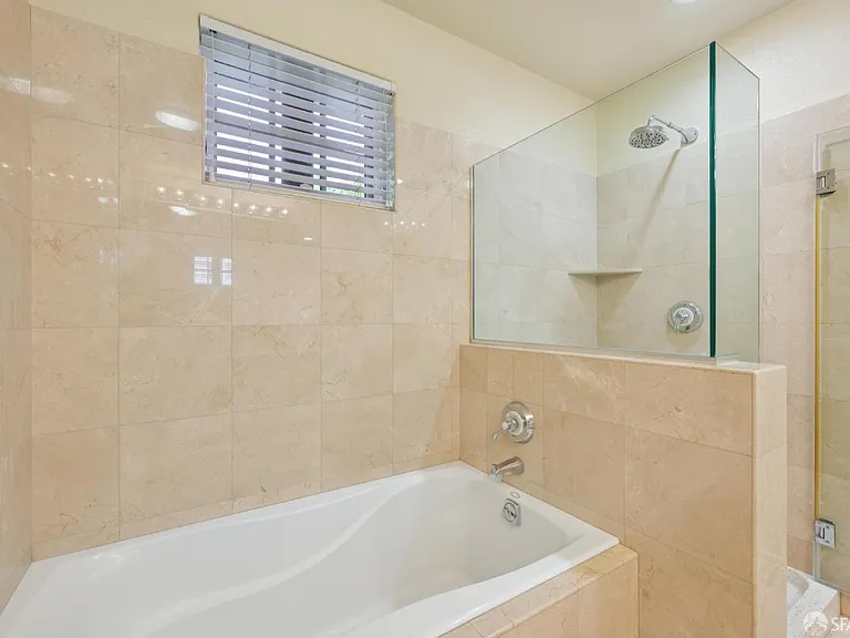 435 Sheridan Ave #201 — Photo 38
