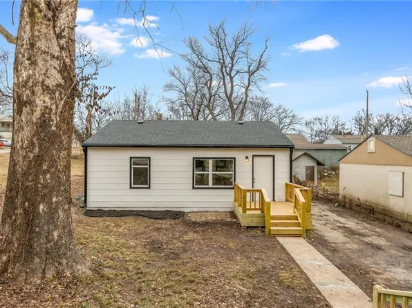 1030 Garfield Ave, Kansas City, KS 66104