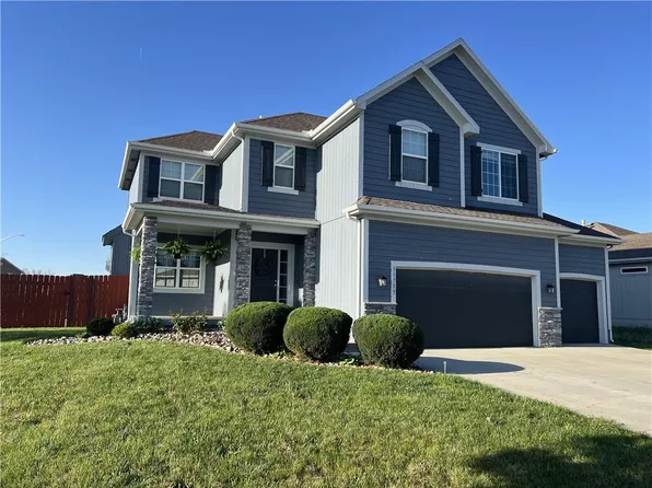 31715 W 171st St, Gardner, KS 66030