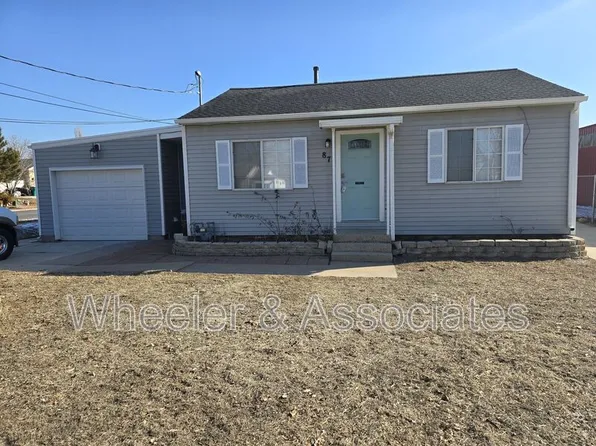 87 S Angel St, Layton, UT 84041