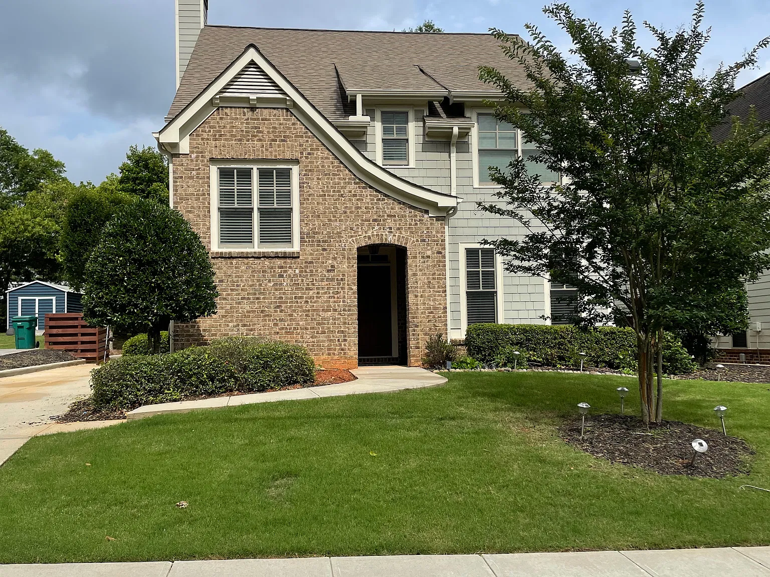 4 bed, 3.5 bath, 2643 sqft, $3,900 — Photo 3
