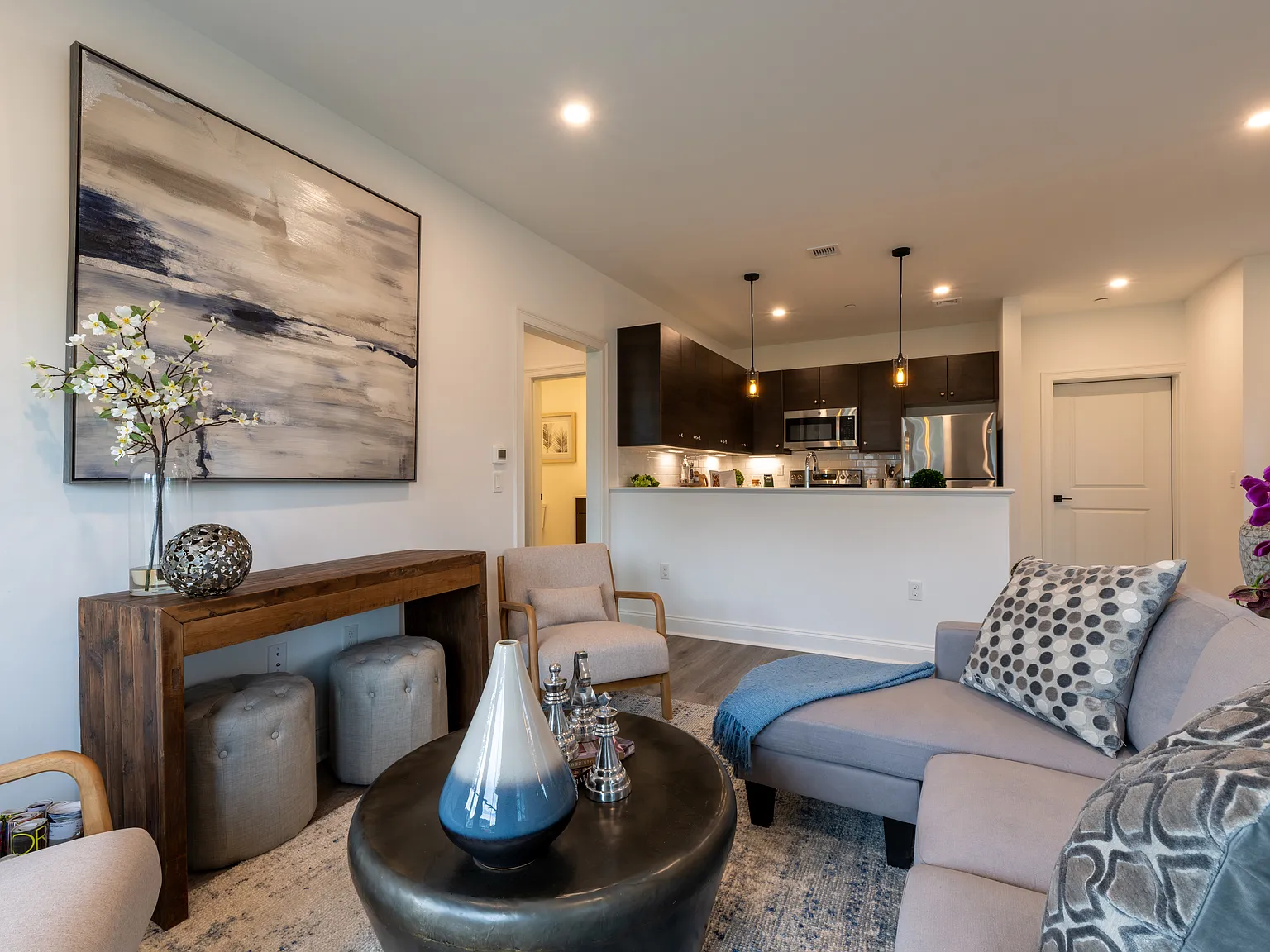 15 High Street Residences — Photo 4