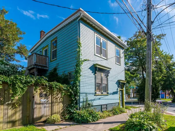 5822/5824 Charles St, Halifax, NS B3K 1K8