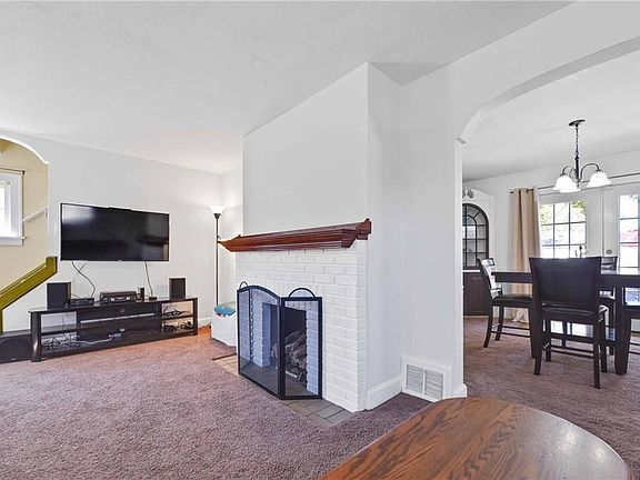 5th image of 4206 W 204th St