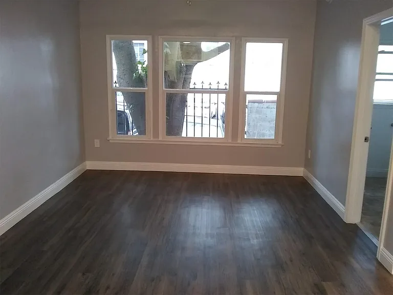 929 S Serrano Ave #104 — Photo 3