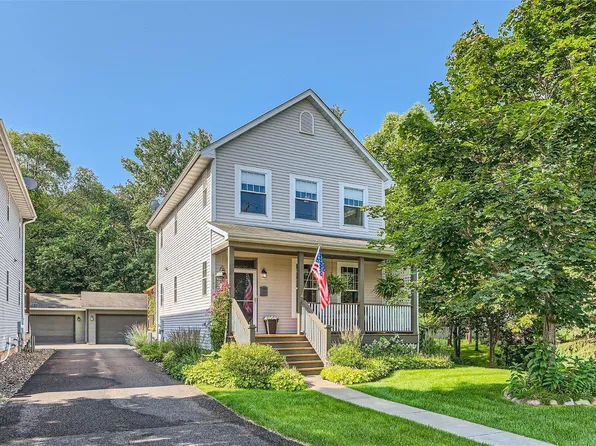 1590 9th St, White Bear Lake, MN 55110
