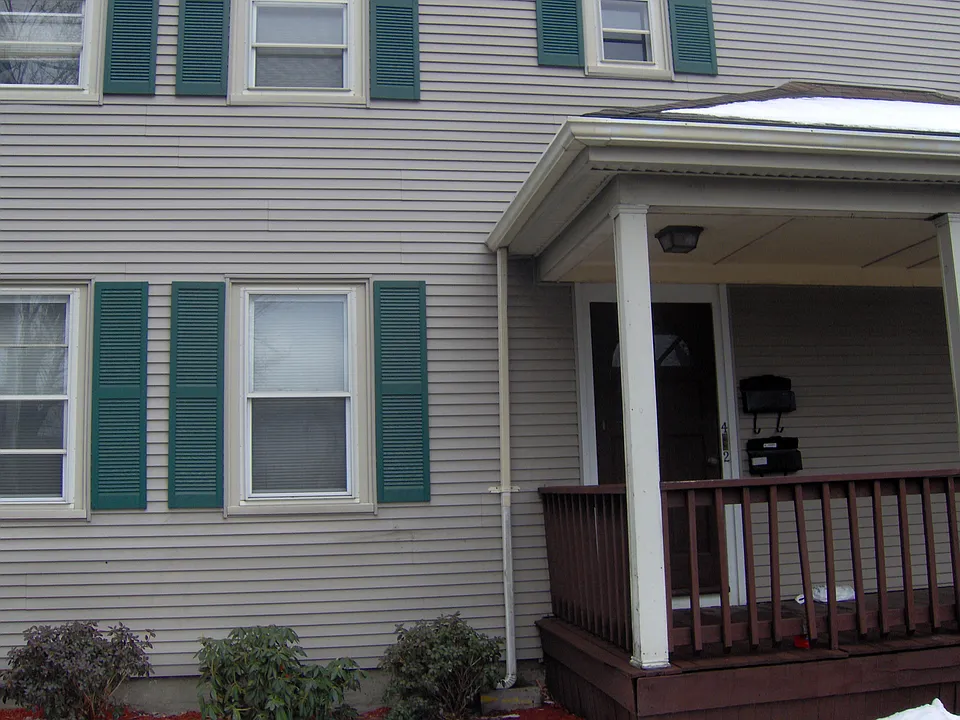 8 Adams Ct