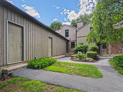 31 Far View Commons #31, Southbury, CT, 06488