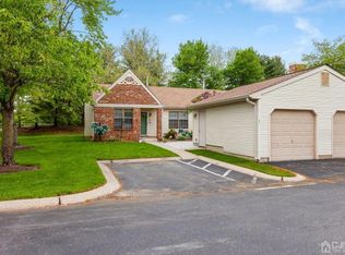 364 Wycoff Way W, East Brunswick, NJ 08816