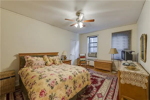 Sold by Exclusive Properties Sotheby's International Realty | media 8