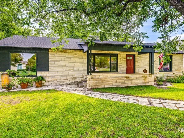 1410 S Monroe St, San Angelo, TX 76901