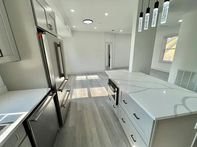 18 Dunreath St #3 — Photo 3