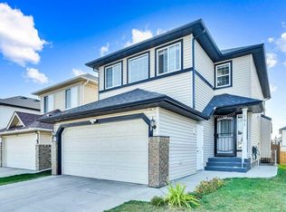 151 E Saddlehorn Close NE, Calgary, AB T3J5C6