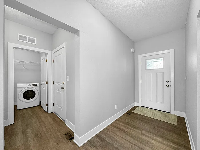 4433 Lower Beaver Rd — Photo 27