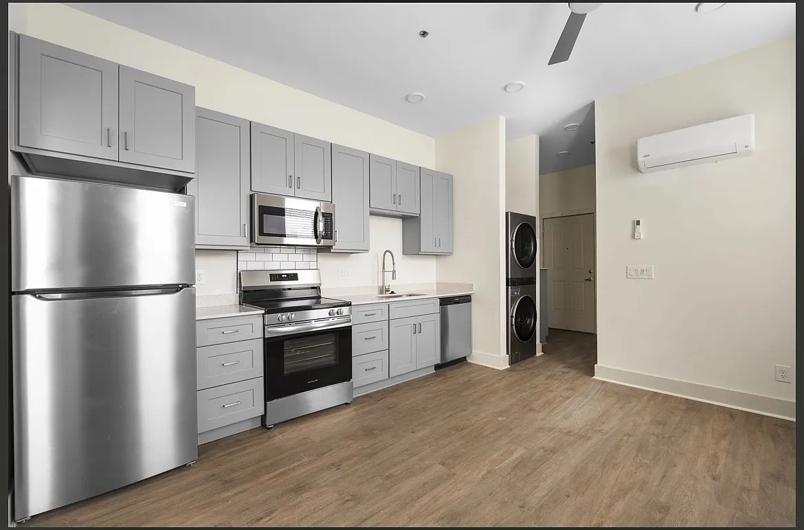 1 bed, 442 sqft, $1,000 — Photo 4