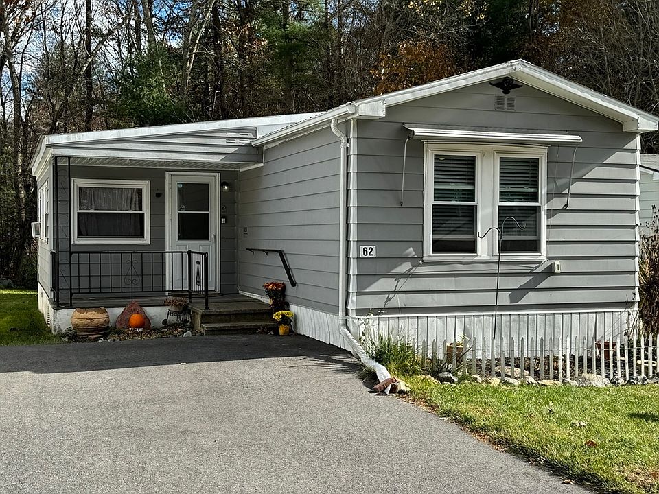 1st image of 62 Sonia Dr