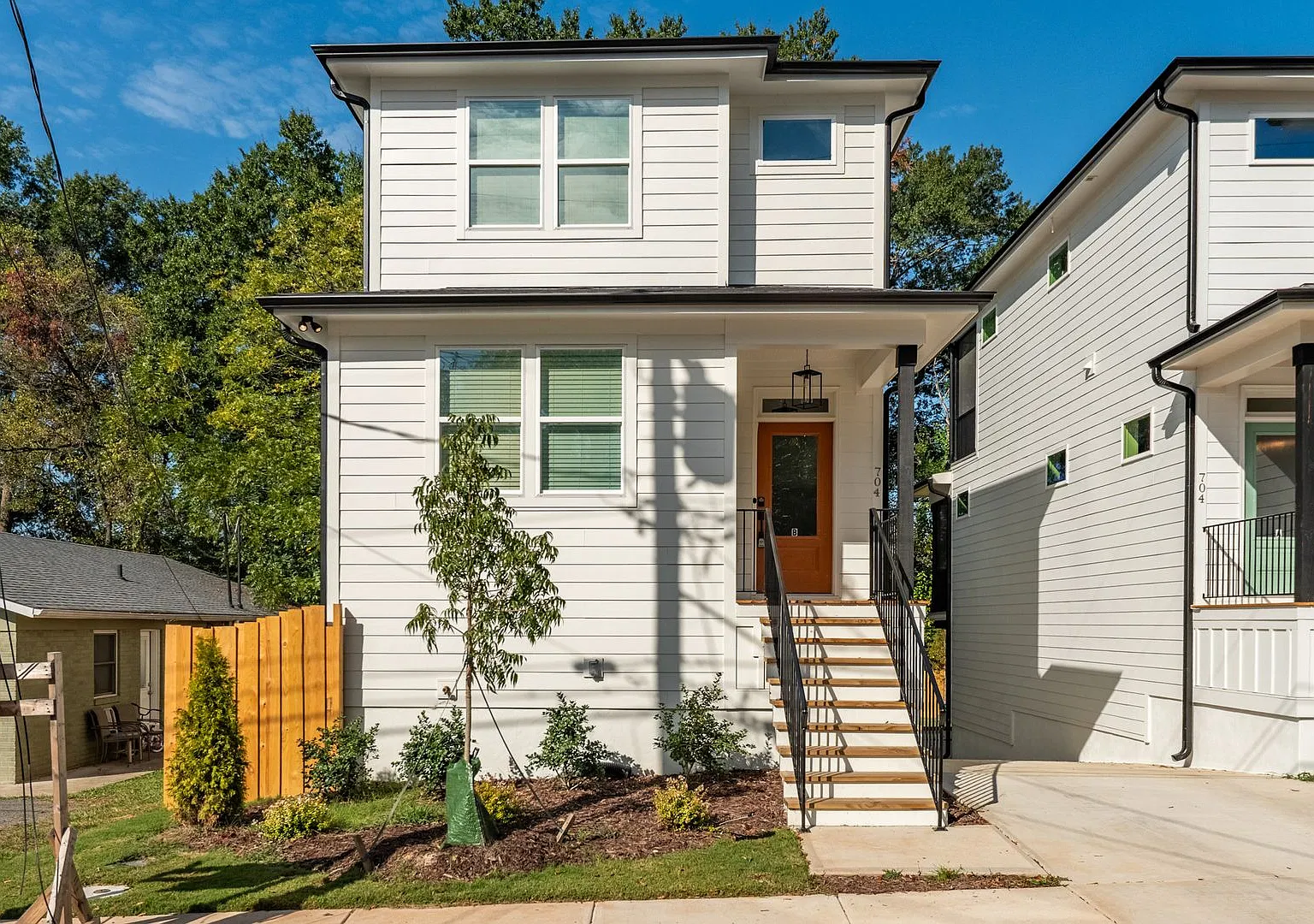 Energy Efficient 3-Bedroom Close to Downtown Durham — Photo 2