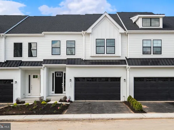 217 River Trail Cir #54, King Of Prussia, PA 19406