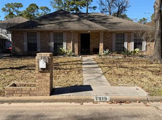 7818 King Arthur Ct, Spring, TX 77379
