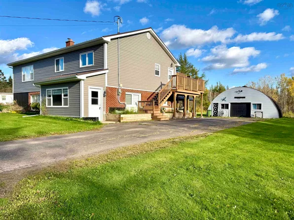 636 Macdonald Rd, Cumberland, NS B4H 3Y4