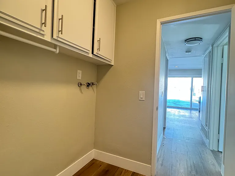 Silver Rain Dr — Photo 11