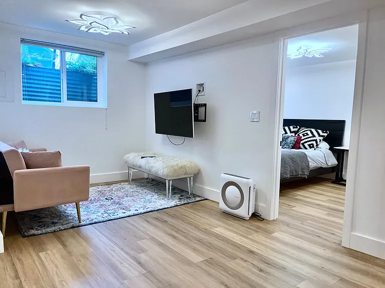 3851 Paseo Del Prado — Photo 14