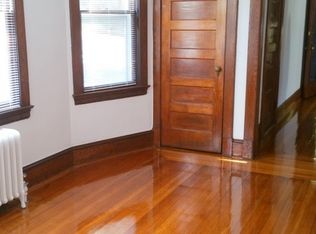 189 St Pauls Ave #1, Staten Island, NY 10301