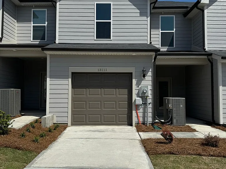 13111 Rover St — Photo 22