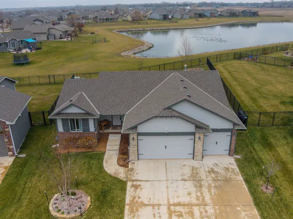 2033 S Wheatland St, Wichita, KS 67235