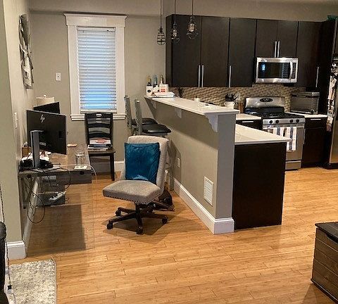 kitchen / extra area