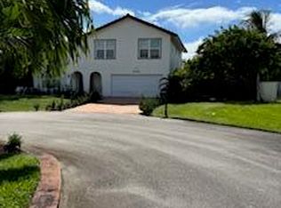 6785 Escondida Dr, Lake Clarke Shores, FL 33406