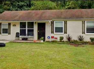 2608 Santa Barbara Dr NW, Atlanta, GA 30318