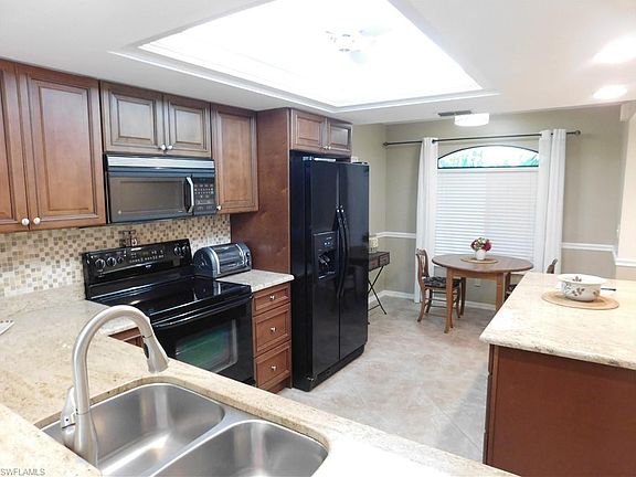 4th image of 16470 Kelly Cove Dr APT 2839