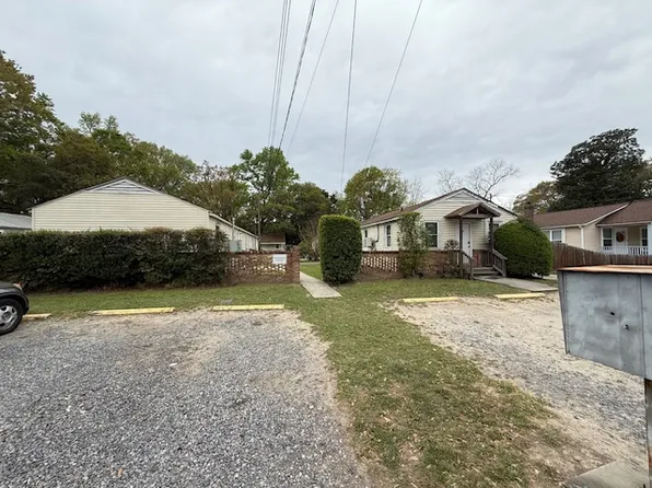 5825 Sledge St, Hanahan, SC