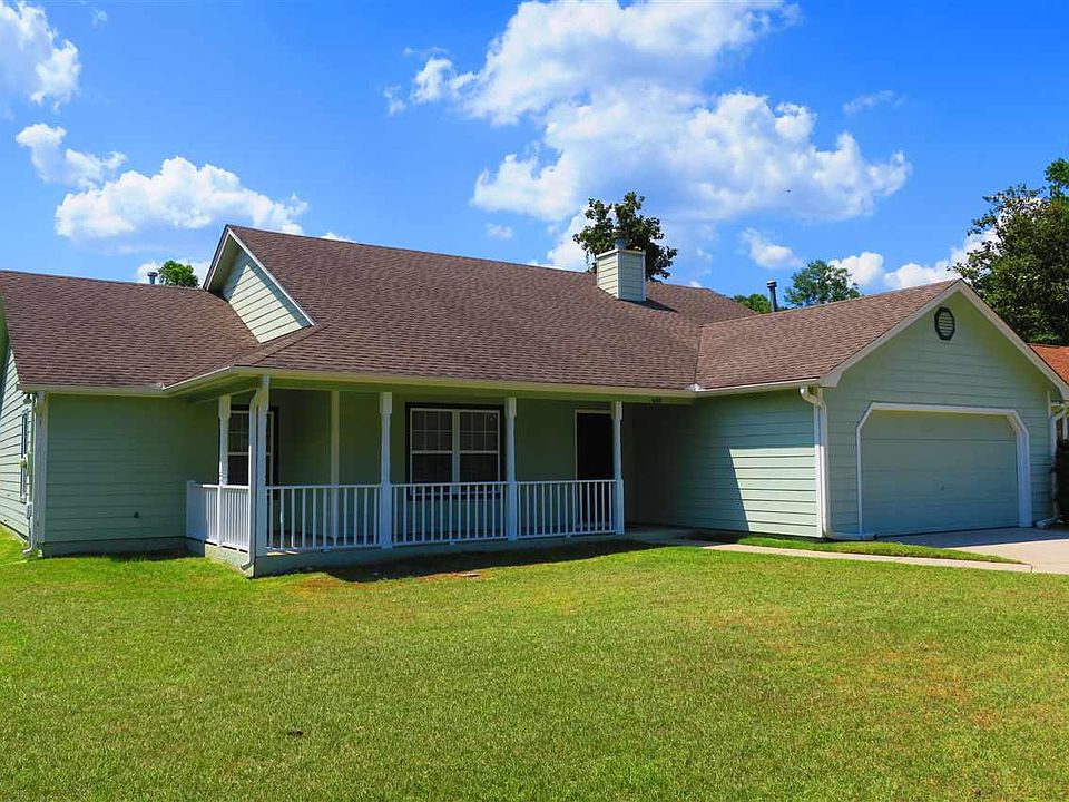 1st image of 688 Lupine Ln