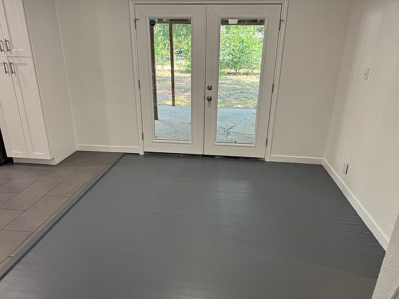 Dining room out to back patio