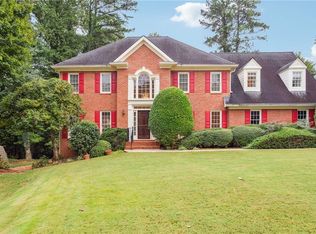 10975 Wilshire Chase Dr, Johns Creek, GA 30097