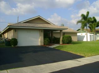 3925 Winfield Rd, Boynton Beach, FL 33436