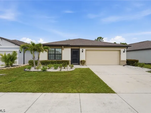16048 Beachberry Dr, North Fort Myers, FL 33917